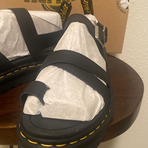 Dr Martens - Picture 5 of 6